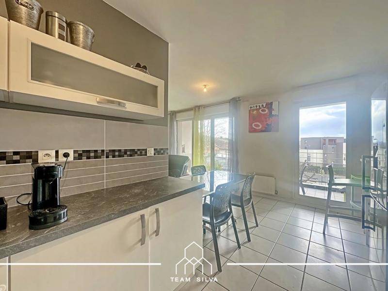 Appartement - 84 m² - 4 pièces