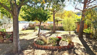 Maison - 122 m² - 8 pièces