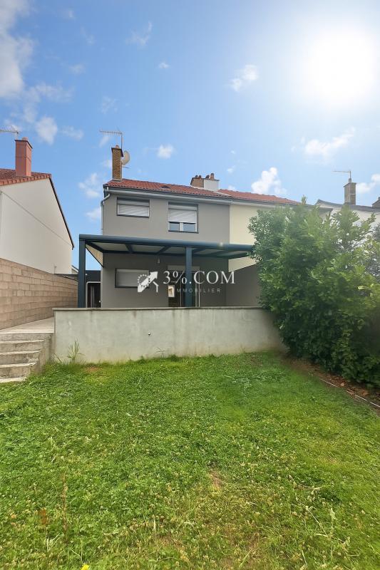 Maison - 80 m² - 4 pièces