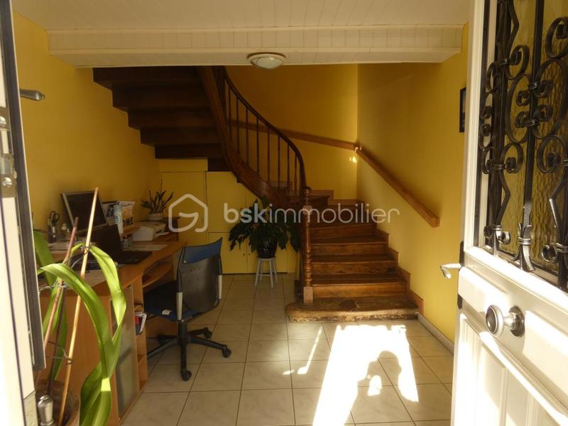 Maison ancienne - 201 m² - 6 pièces