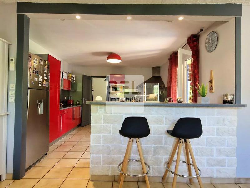 Maison - 150 m² - 6 pièces