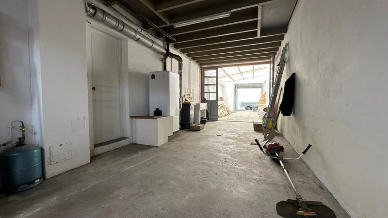 Villa - 215 m² - 8 pièces