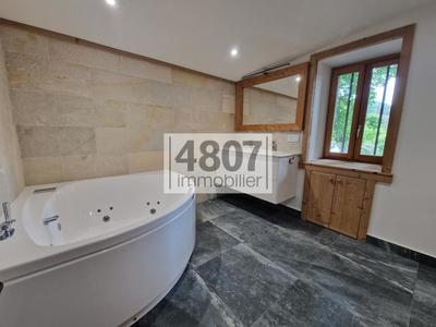 Appartement - 103 m² - 3 pièces