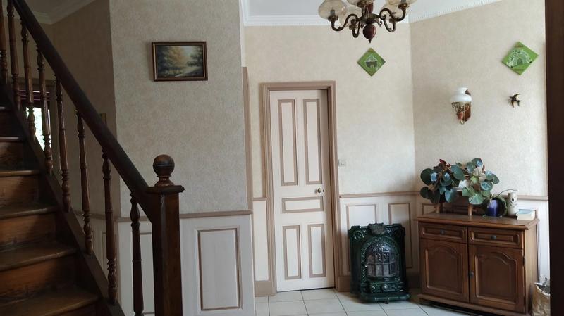 Maison - 163 m² - 16 pièces