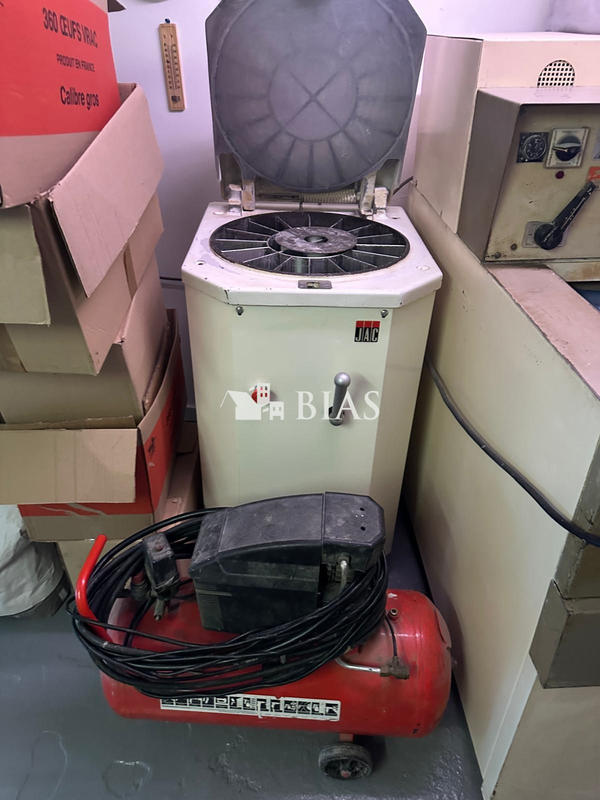 Fonds de commerce - 130 m²