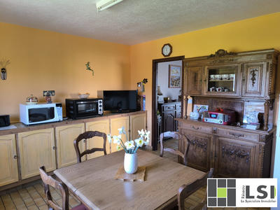 Maison - 90 m² - 5 pièces