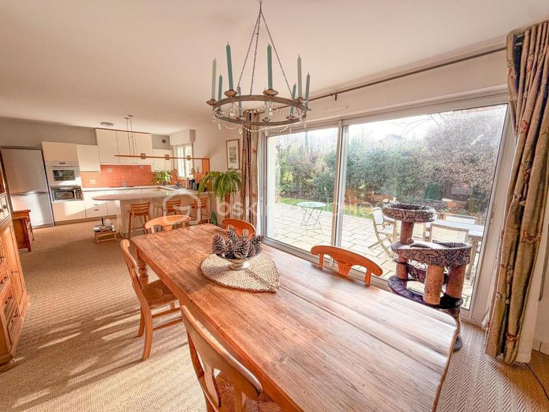 Maison - 131 m² - 6 pièces