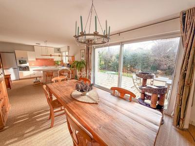 Maison - 131 m² - 6 pièces