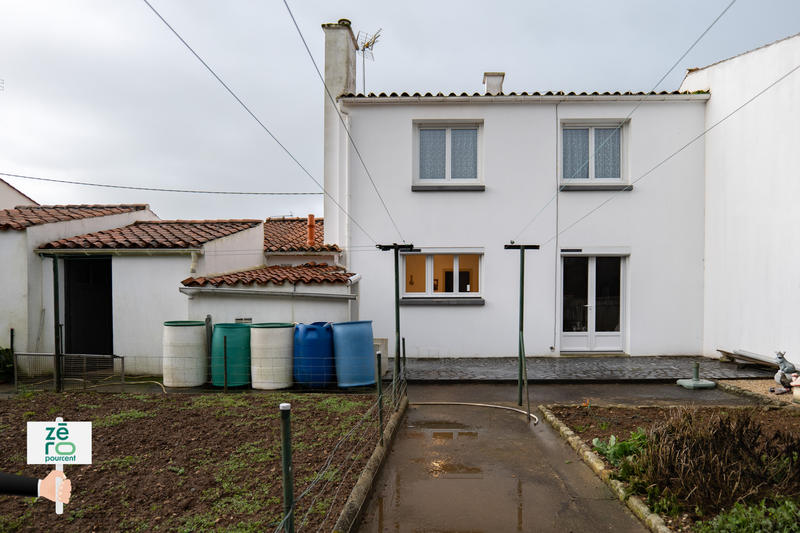 Maison - 94 m² - 5 pièces