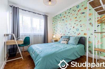 Chambre - 14 m² - 1 pièce