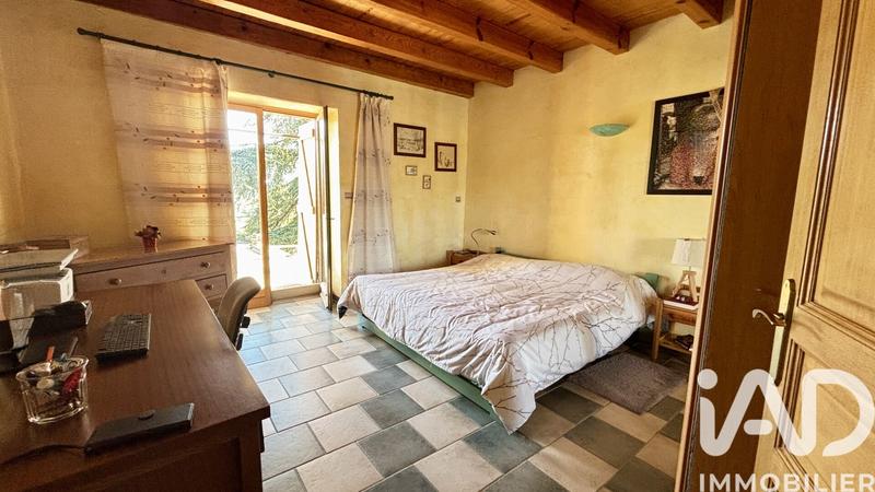 Maison - 150 m² - 8 pièces