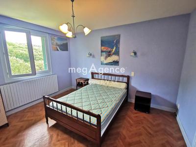 Maison - 143 m² - 6 pièces