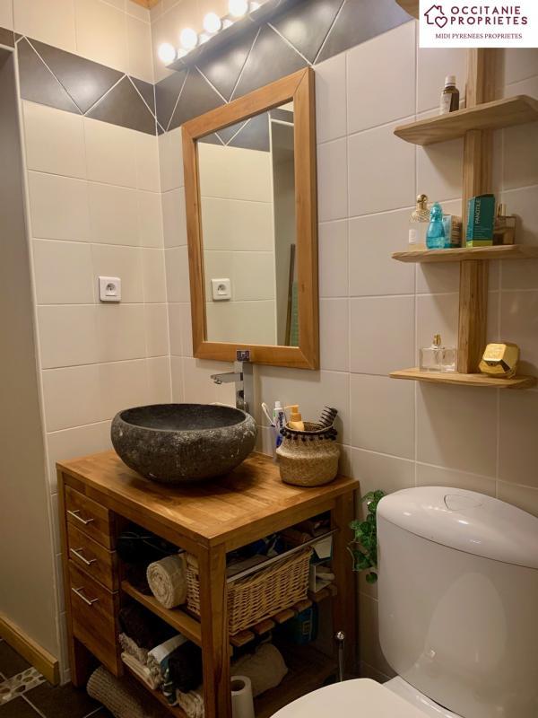 Appartement - 65 m² - 2 pièces