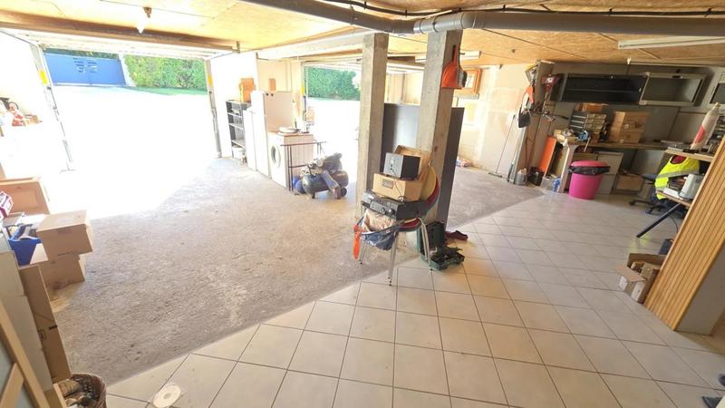 Maison - 147 m² - 6 pièces