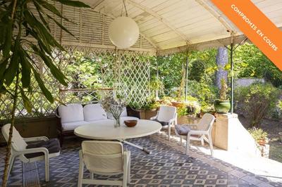 Villa - 265 m² - 7 pièces