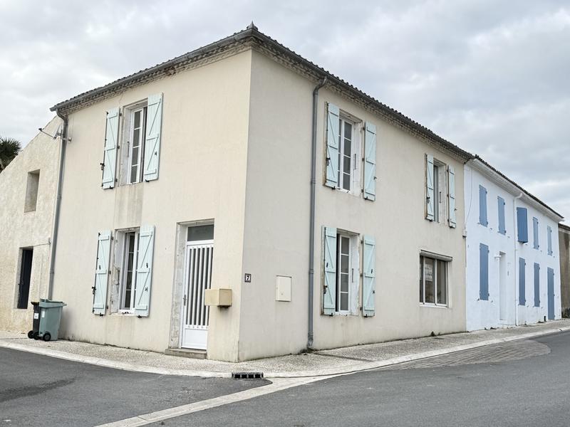 Maison - 92 m² - 3 pièces