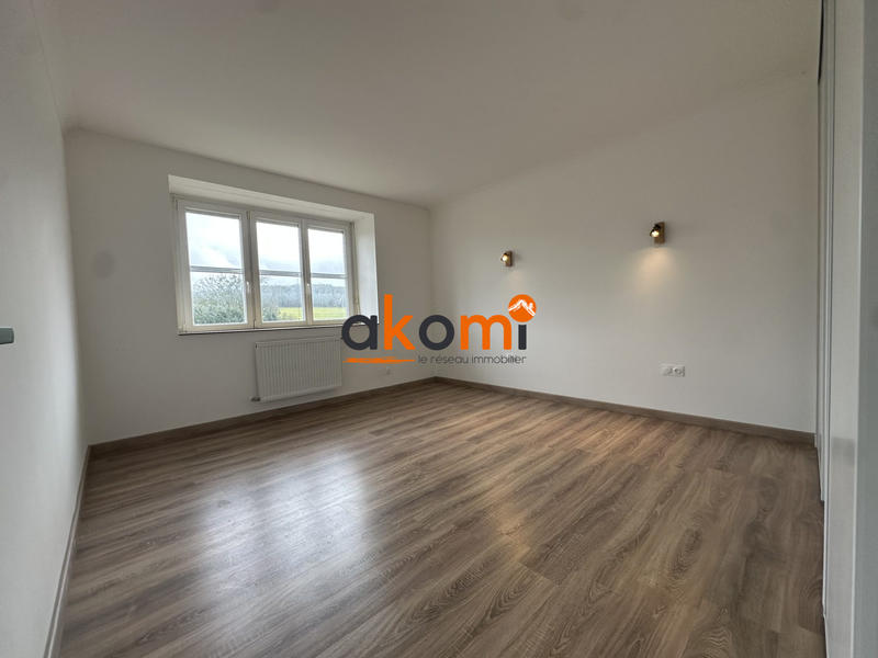 Maison - 422 m² - 6 pièces