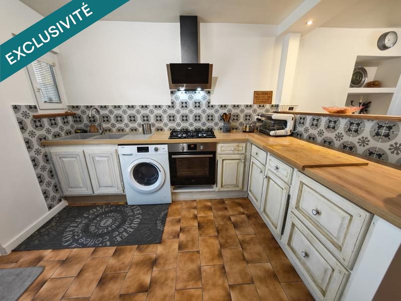 Maison - 93 m² - 4 pièces
