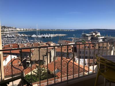 Appartement - 82 m² - 3 pièces