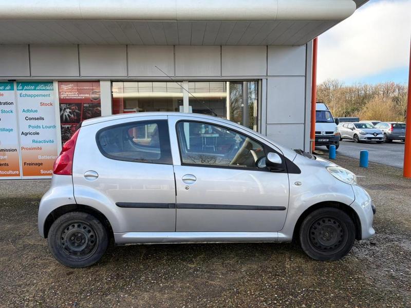 Peugeot 107 1.0 68ch – Idéale Jeune Conducteur 2008 165 000km Garantie 6 Mois