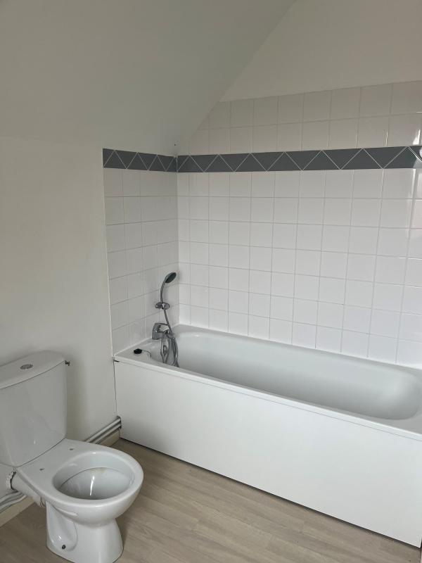 Appartement - 90 m² - 4 pièces