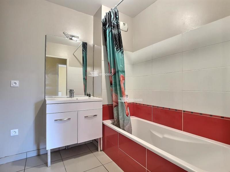 Appartement - 77 m² - 4 pièces