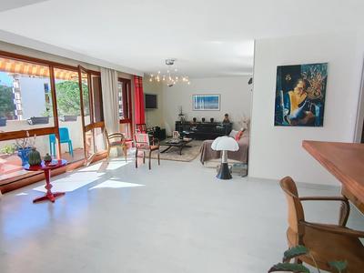 Appartement - 115 m² - 4 pièces