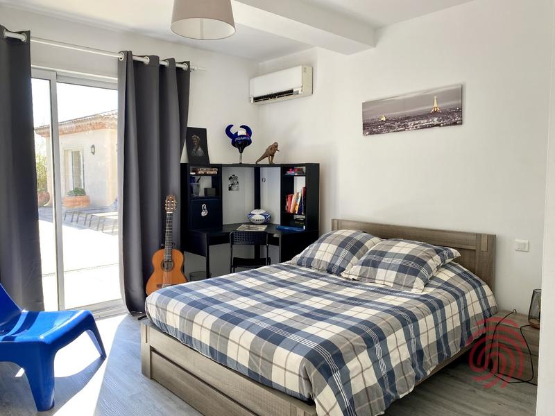 Maison d'architecte - 288 m² - 8 pièces