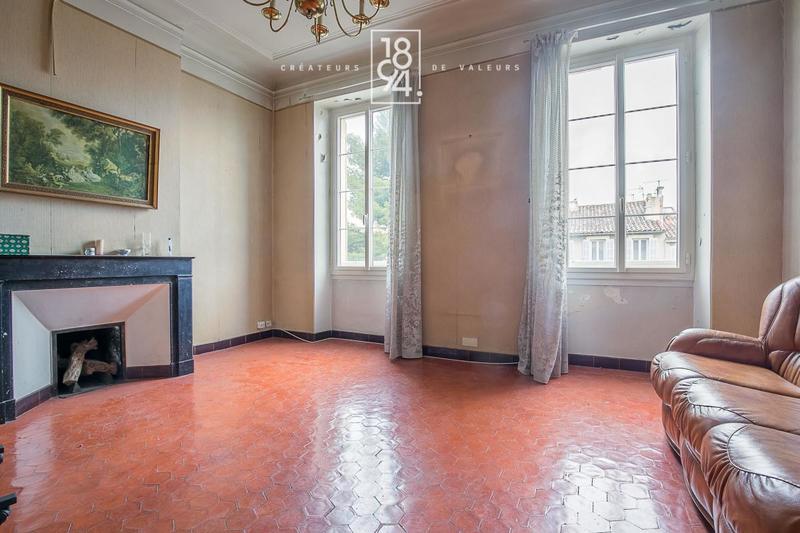 Appartement - 97 m² - 4 pièces