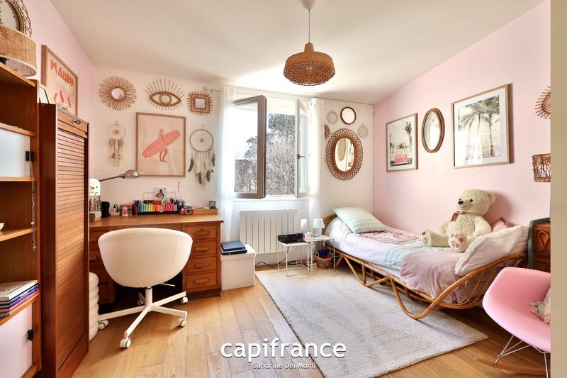 Maison - 157 m² - 8 pièces