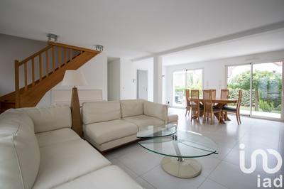 Maison - 141 m² - 6 pièces