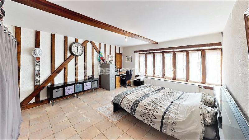 Longère - 310 m² - 10 pièces