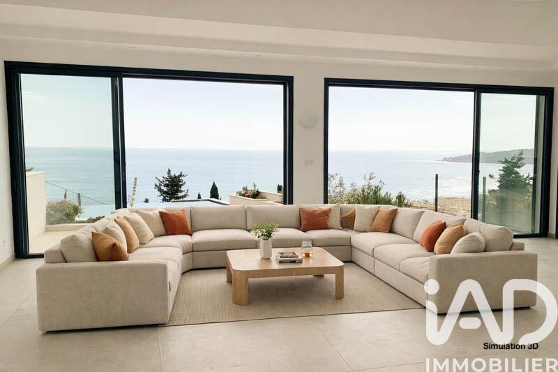 Maison - 259 m² - 5 pièces