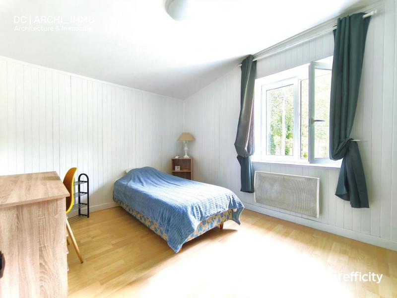 Maison - 530 m² - 18 pièces