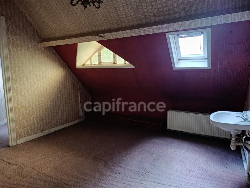 Maison bourgeoise - 239 m² - 11 pièces