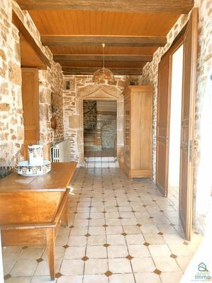 Maison de village - 243 m² - 10 pièces