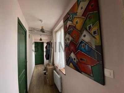 Villa - 199 m² - 10 pièces