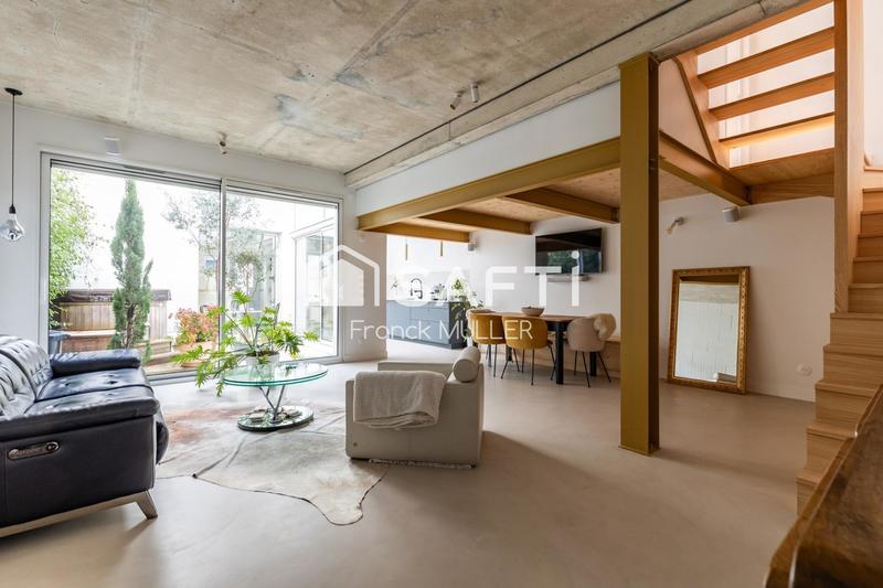 Maison - 107 m² - 4 pièces