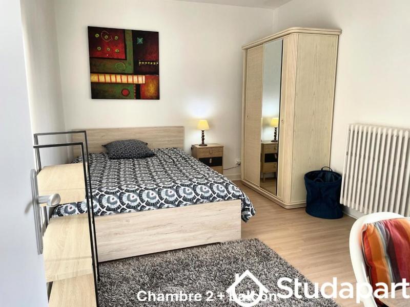 Chambre - 12 m² - 1 pièce