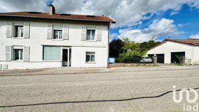 Maison - 210 m² - 8 pièces