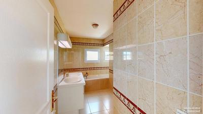 Appartement - 107 m² - 4 pièces