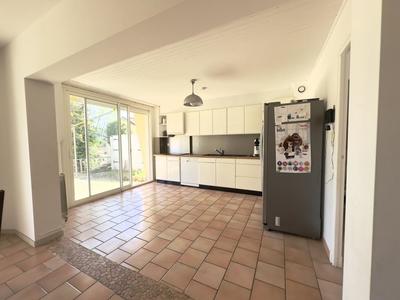 Maison - 131 m² - 7 pièces