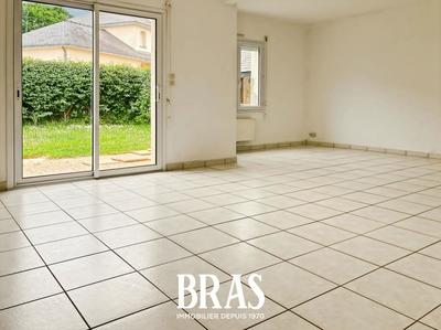 Maison - 98 m² - 5 pièces