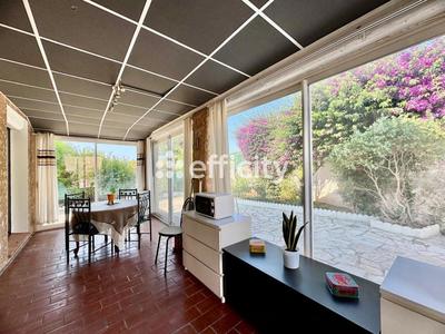 Maison - 98 m² - 4 pièces