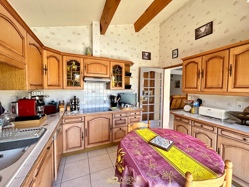 Maison - 141 m² - 6 pièces