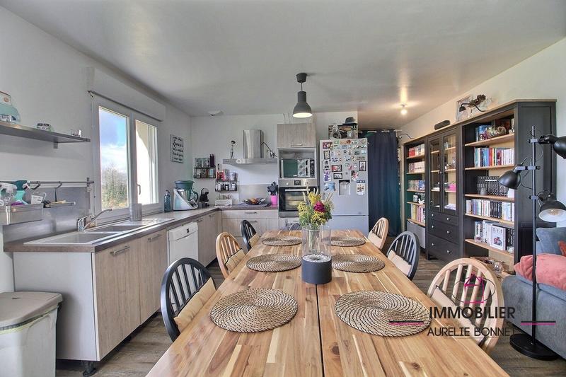 Maison - 100 m² - 5 pièces