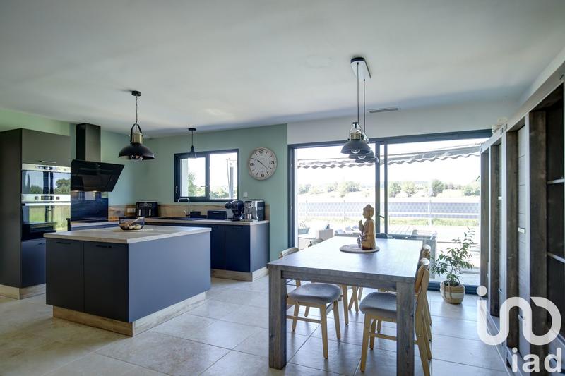 Maison - 111 m² - 4 pièces