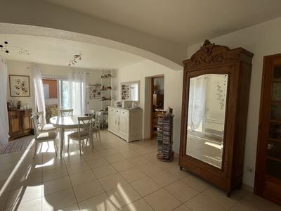 Maison - 226 m² - 5 pièces