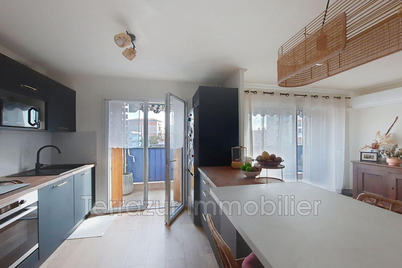 Appartement - 77 m² - 4 pièces