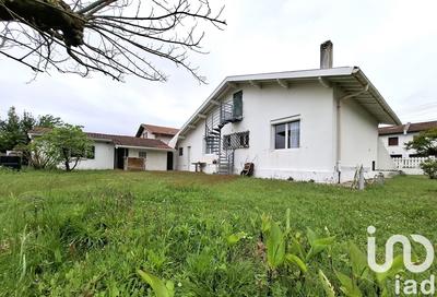 Maison de ville - 89 m² - 3 pièces